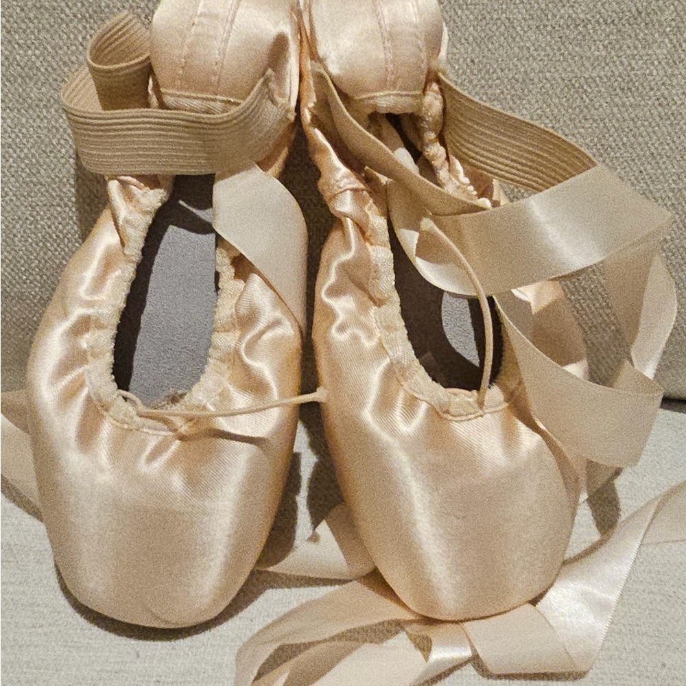 Bloch Kids Satin Ballet Shoes in Cream